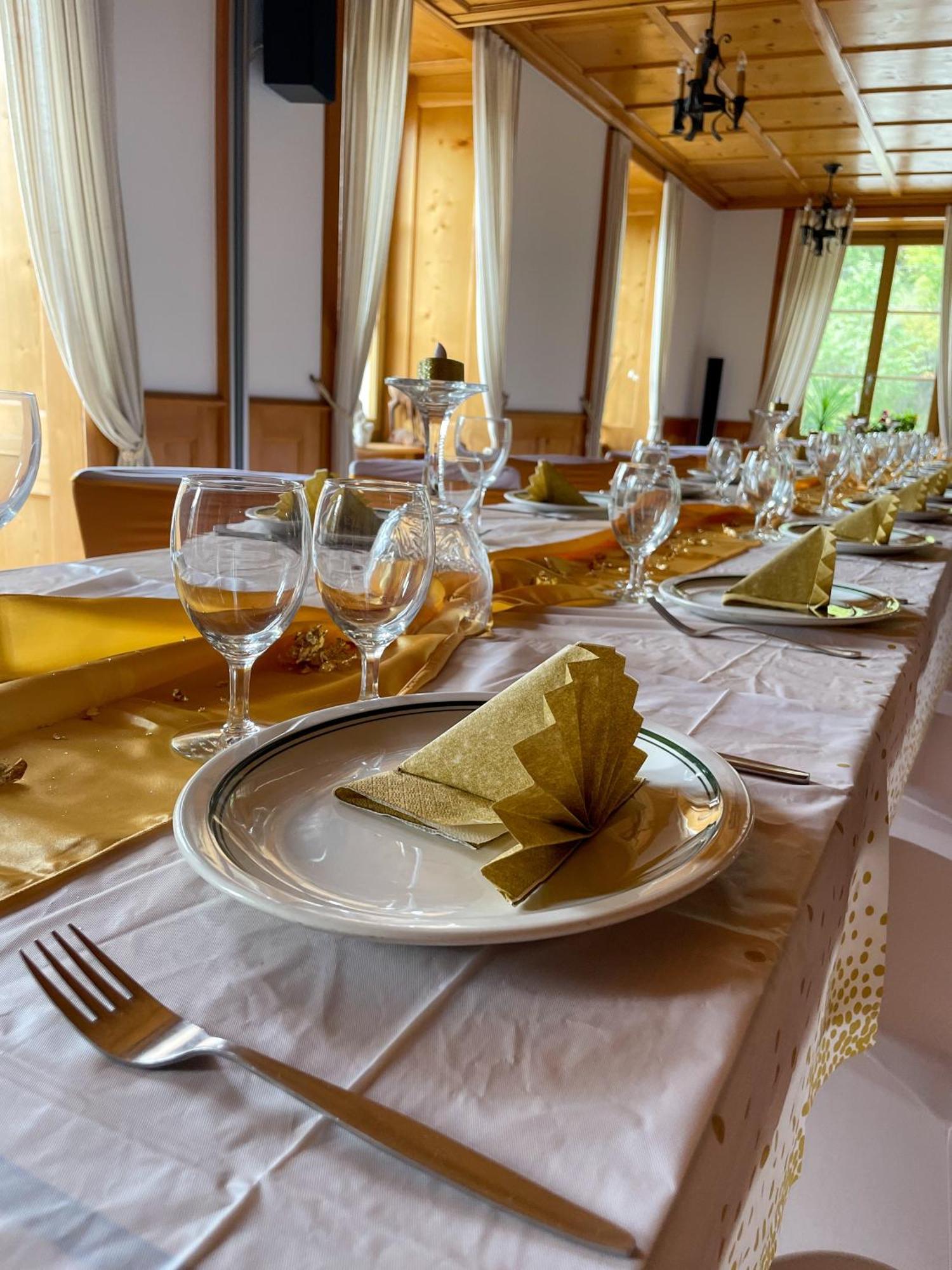 Auberge De L'Ange Albeuve Esterno foto