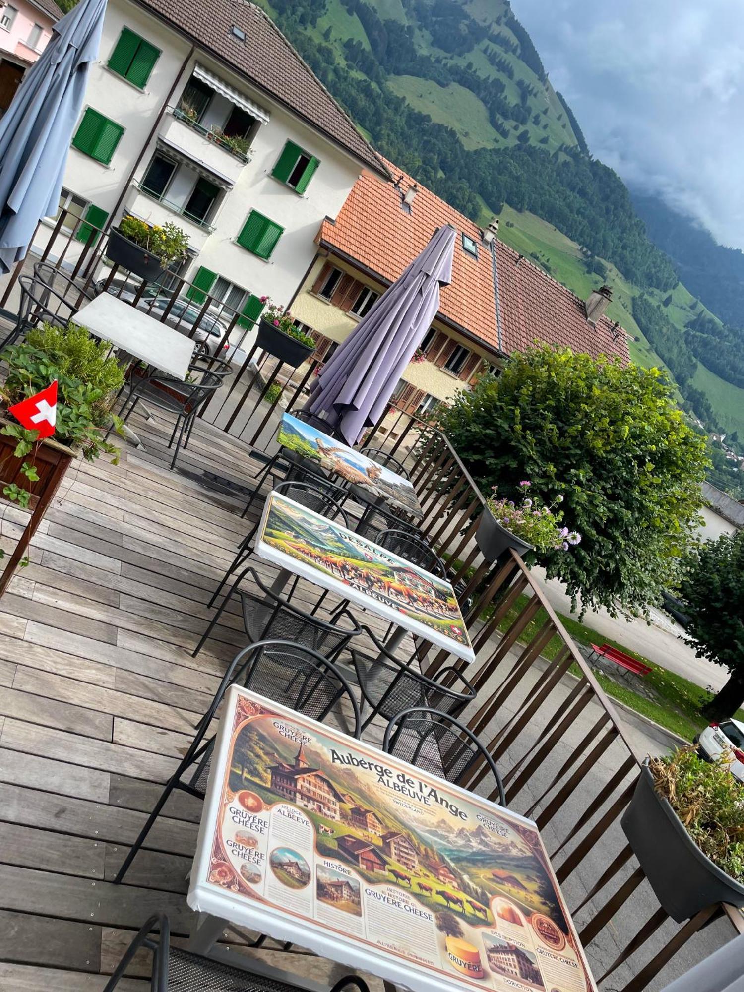 Auberge De L'Ange Albeuve Esterno foto